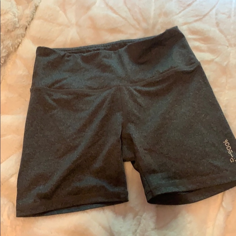 Reebok active shorts XS